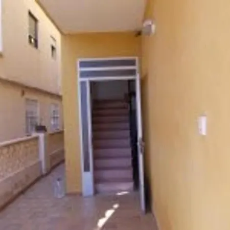 Apartment - - Sleeps 7 - Parking - Seafront Piles